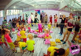 Новогодний утренник для самых маленьких