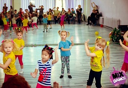 Новогодний утренник для самых маленьких