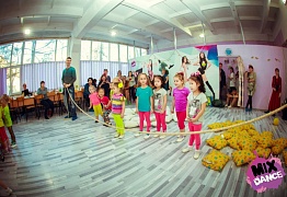 Новогодний утренник для самых маленьких