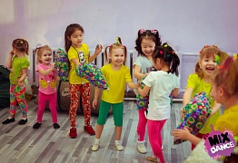 Новогодний утренник для самых маленьких