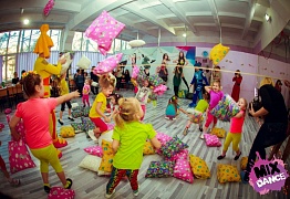 Новогодний утренник для самых маленьких