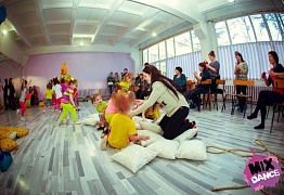 Новогодний утренник для самых маленьких