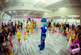 Новогодний утренник для самых маленьких