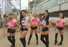 Краски Холи