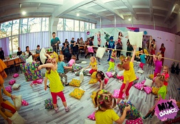 Новогодний утренник для самых маленьких