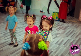 Новогодний утренник для самых маленьких