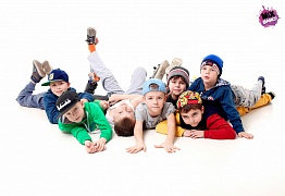 Дети и преподаватели