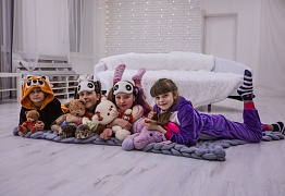 Группа Лолы 