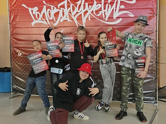 ЛЕТНЯЯ ГРУППА ПО BREAK DANCE!