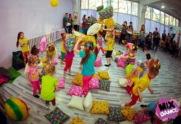 Новогодний утренник для самых маленьких