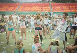 Краски Холи