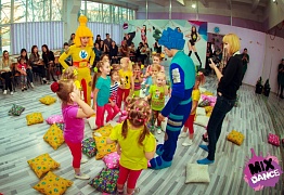 Новогодний утренник для самых маленьких