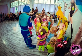 Новогодний утренник для самых маленьких