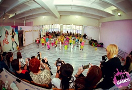 Новогодний утренник для самых маленьких