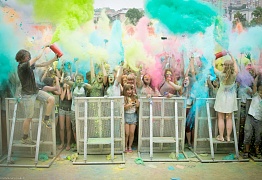 Краски Холи