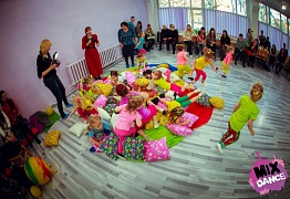 Новогодний утренник для самых маленьких